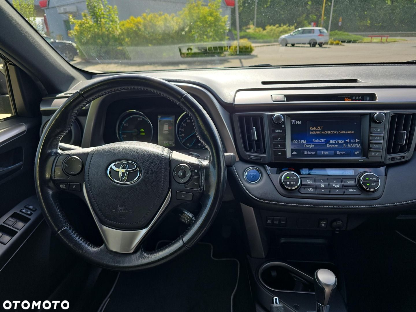 Toyota RAV4 Hybrid Premium 4x4 - 11