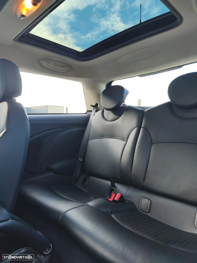 MINI 3 Portas One 1.6 - 17