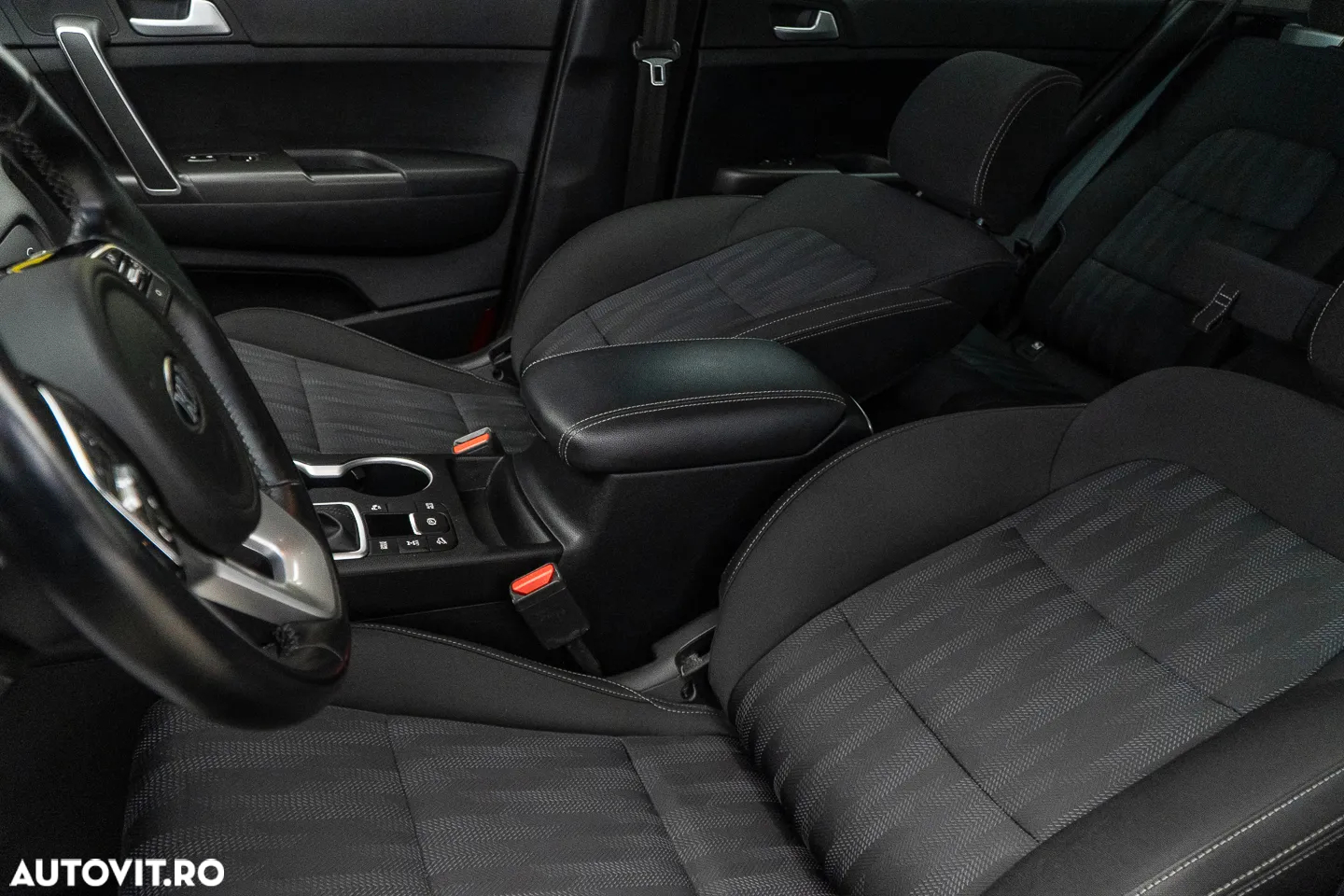 Kia Sportage 1.6 T-GDI 7DCT 4x4 Style - 18