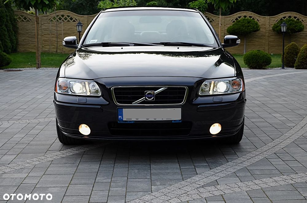 Volvo S60 2.4D Summum - 11