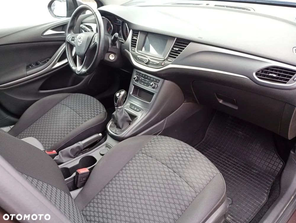 Opel Astra 1.4 T Enjoy - 14