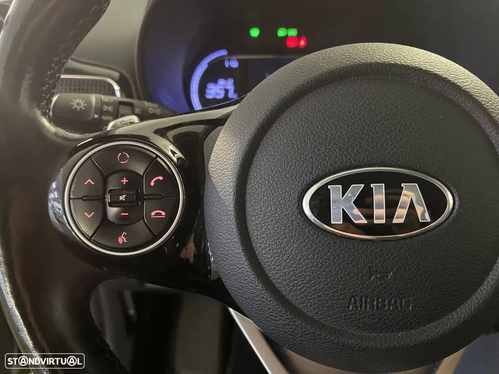 Kia e-Soul 64kWh - 21