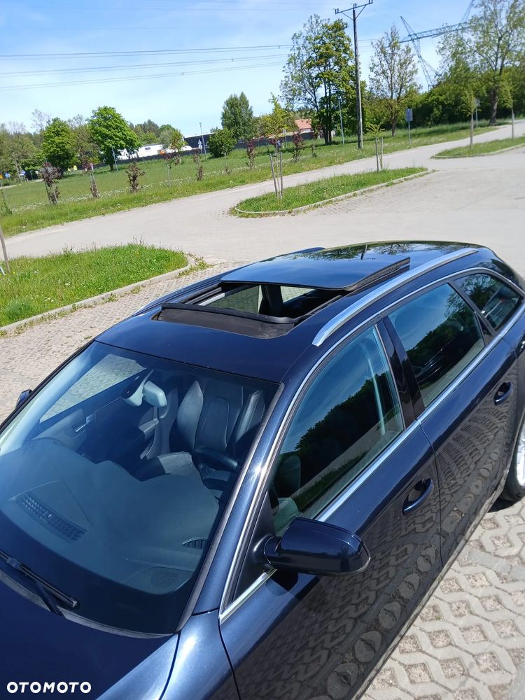 Audi A4 Avant 2.0 TDI DPF Ambiente - 2