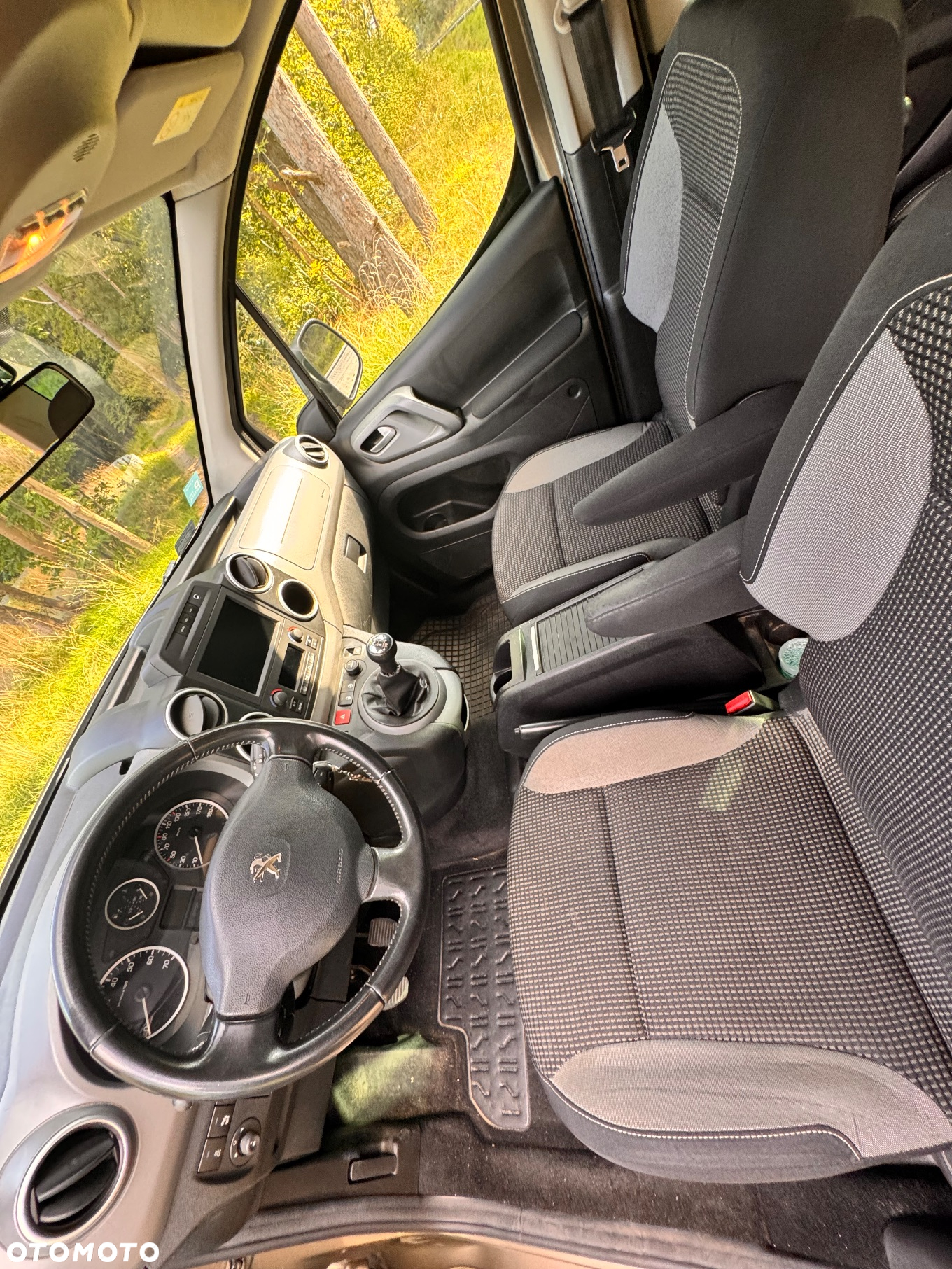 Peugeot Partner 1.6 BlueHDi Active - 25