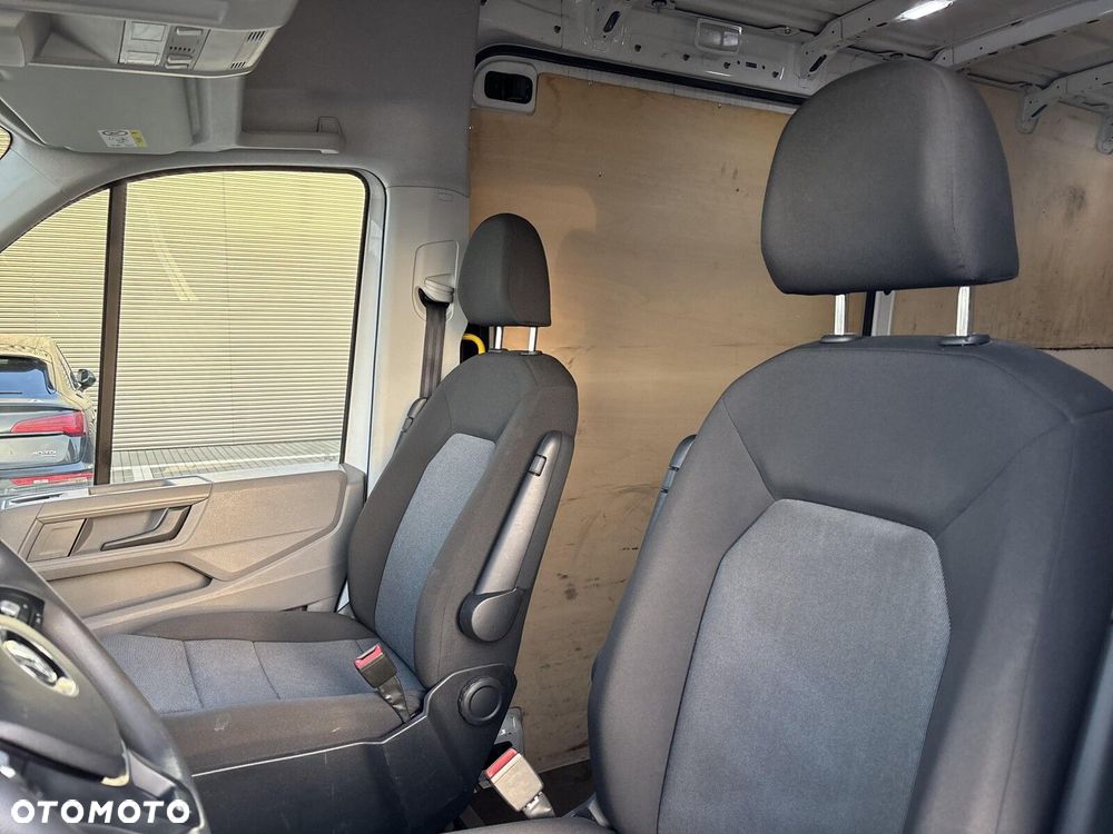 Volkswagen Crafter - 12