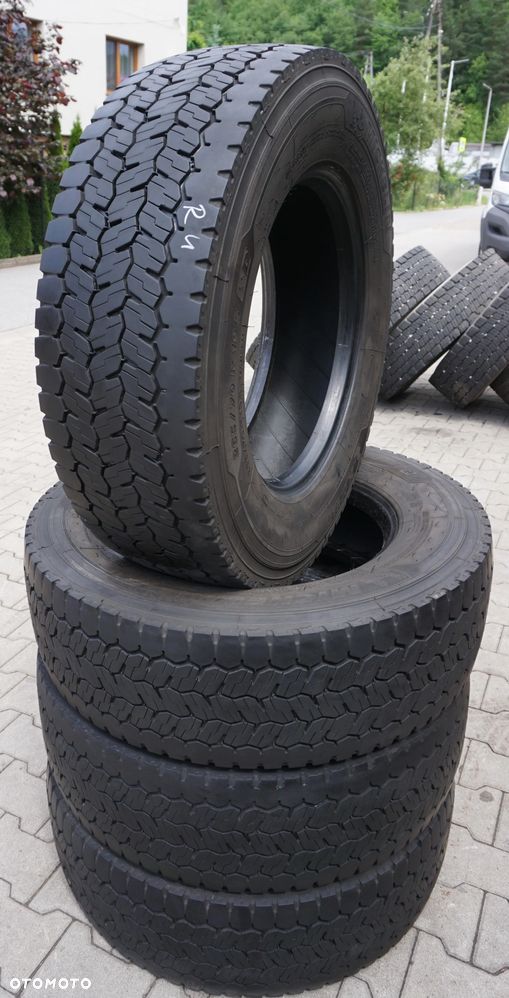 4x Michelin X Multi 265/70R19,5 140/138M R4 - 1