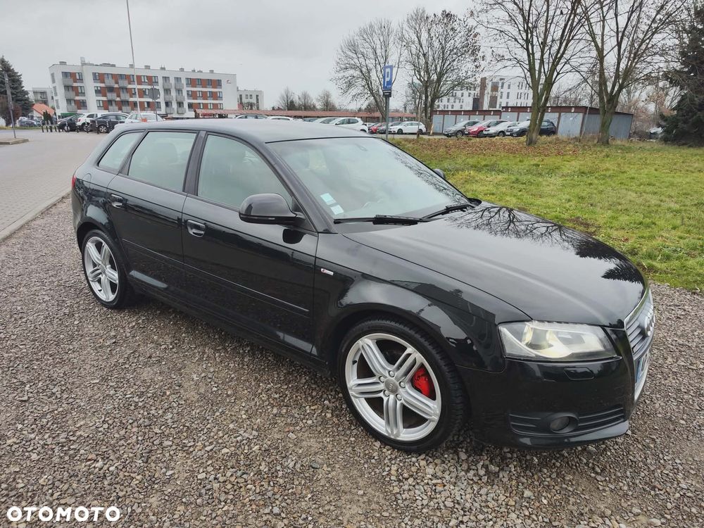 Audi A3 Sportback 2.0 TDI DPF S line Sportpaket (plus) - 2