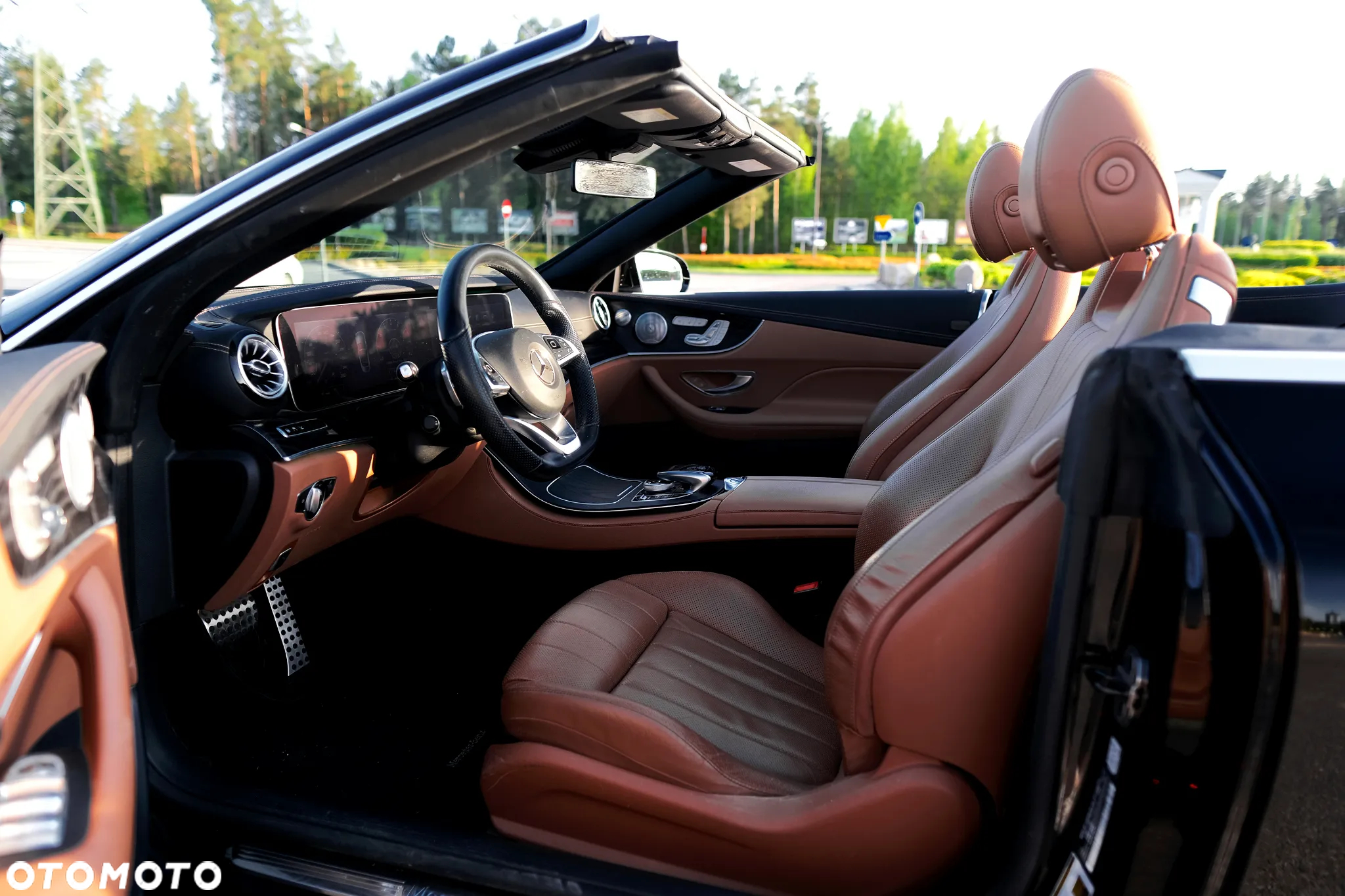 Mercedes-Benz Klasa E 400 - 38