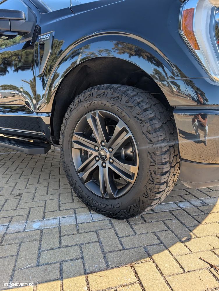 Ford F-150 - 4