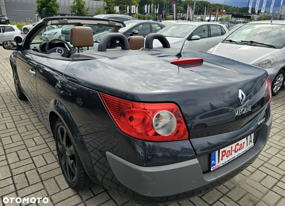 Renault Megane 1.6 Avantage - 6