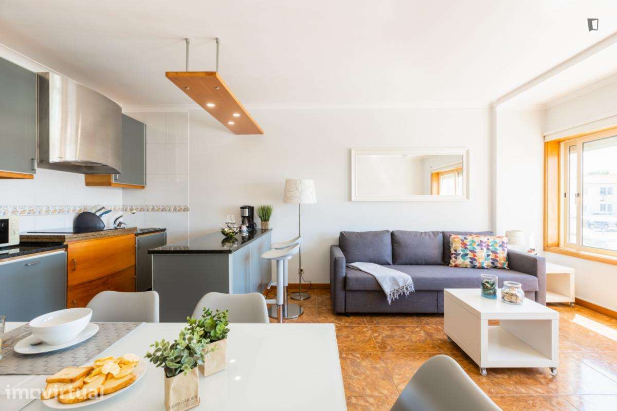 Apartamento com 2 quartos - localizado em Porto - Grande imagem: 2/29