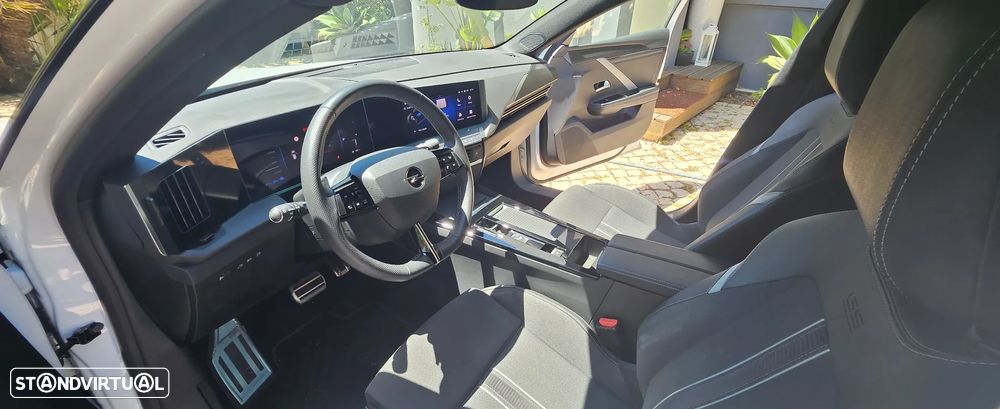 Opel Astra Sports Tourer - 4