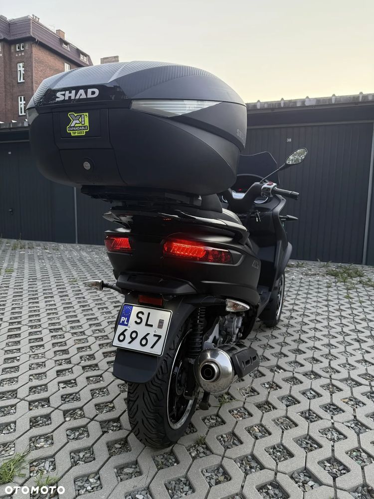 Piaggio MP-3 - 5