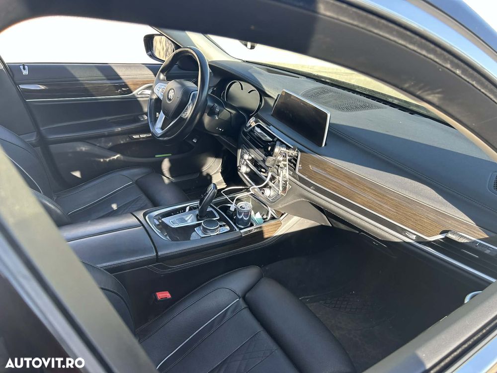 BMW Seria 7 730Ld xDrive - 7