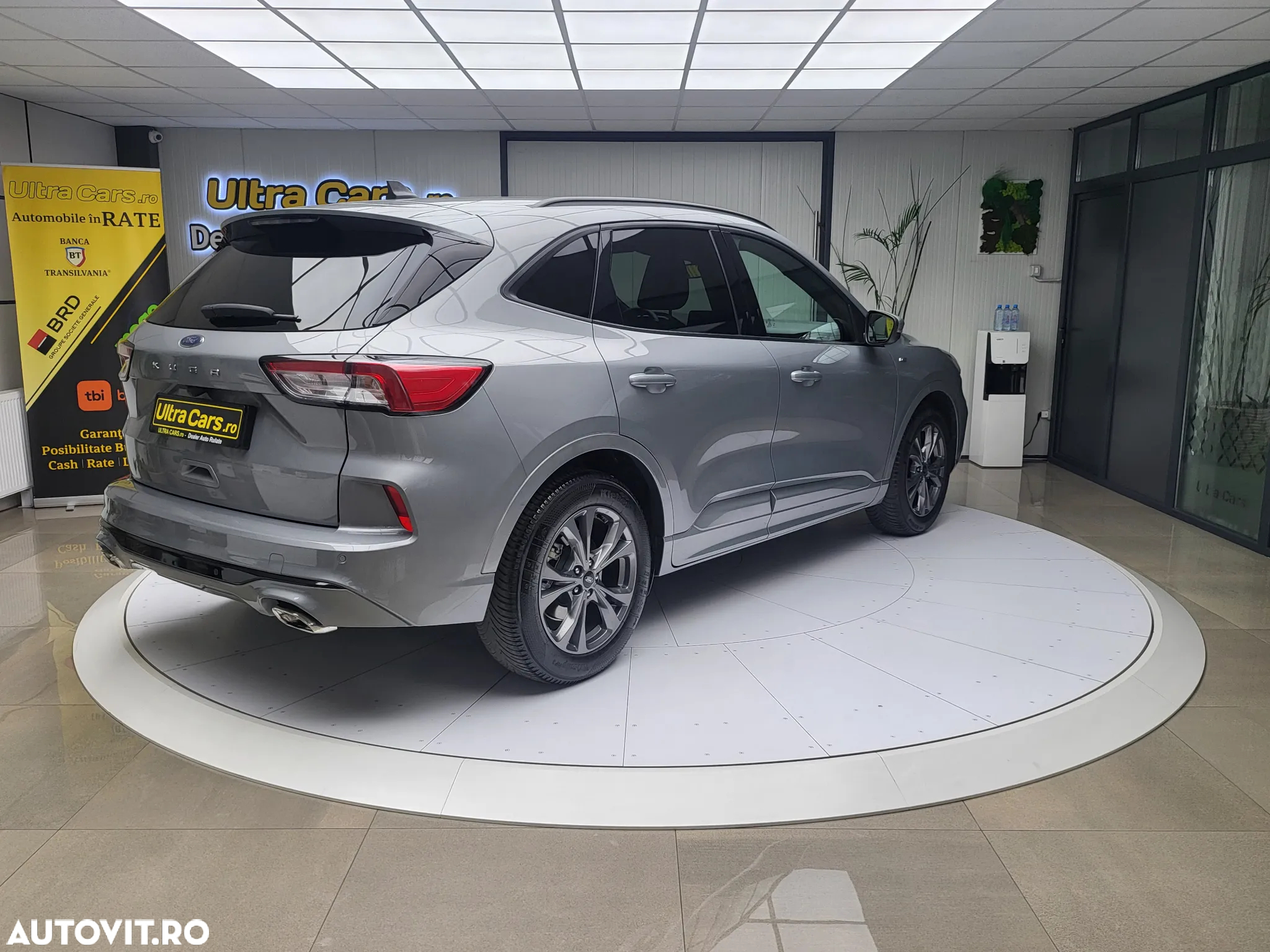 Ford Kuga 1.5 EcoBlue A8 FWD ST Line - 6