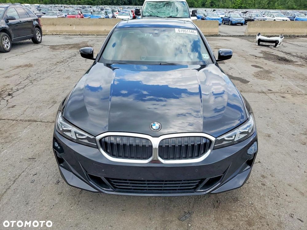 BMW Seria 3 330i xDrive M Sport - 2