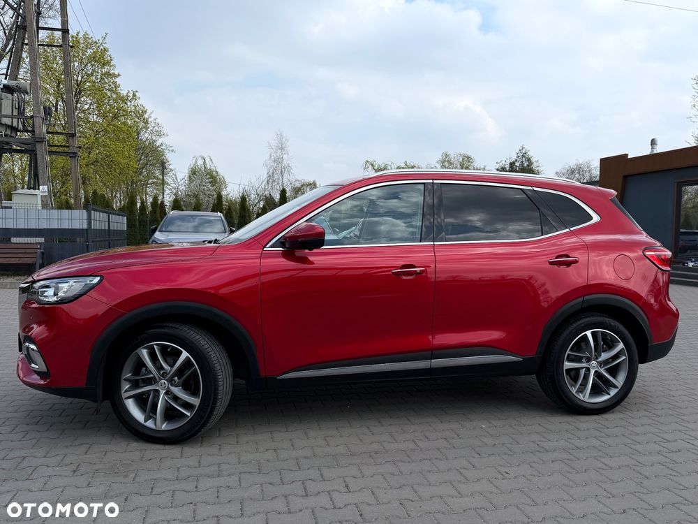MG EHS Luxury - 4