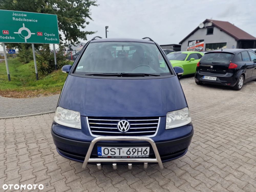 Volkswagen Sharan 1.9 TDI Comfortline - 4