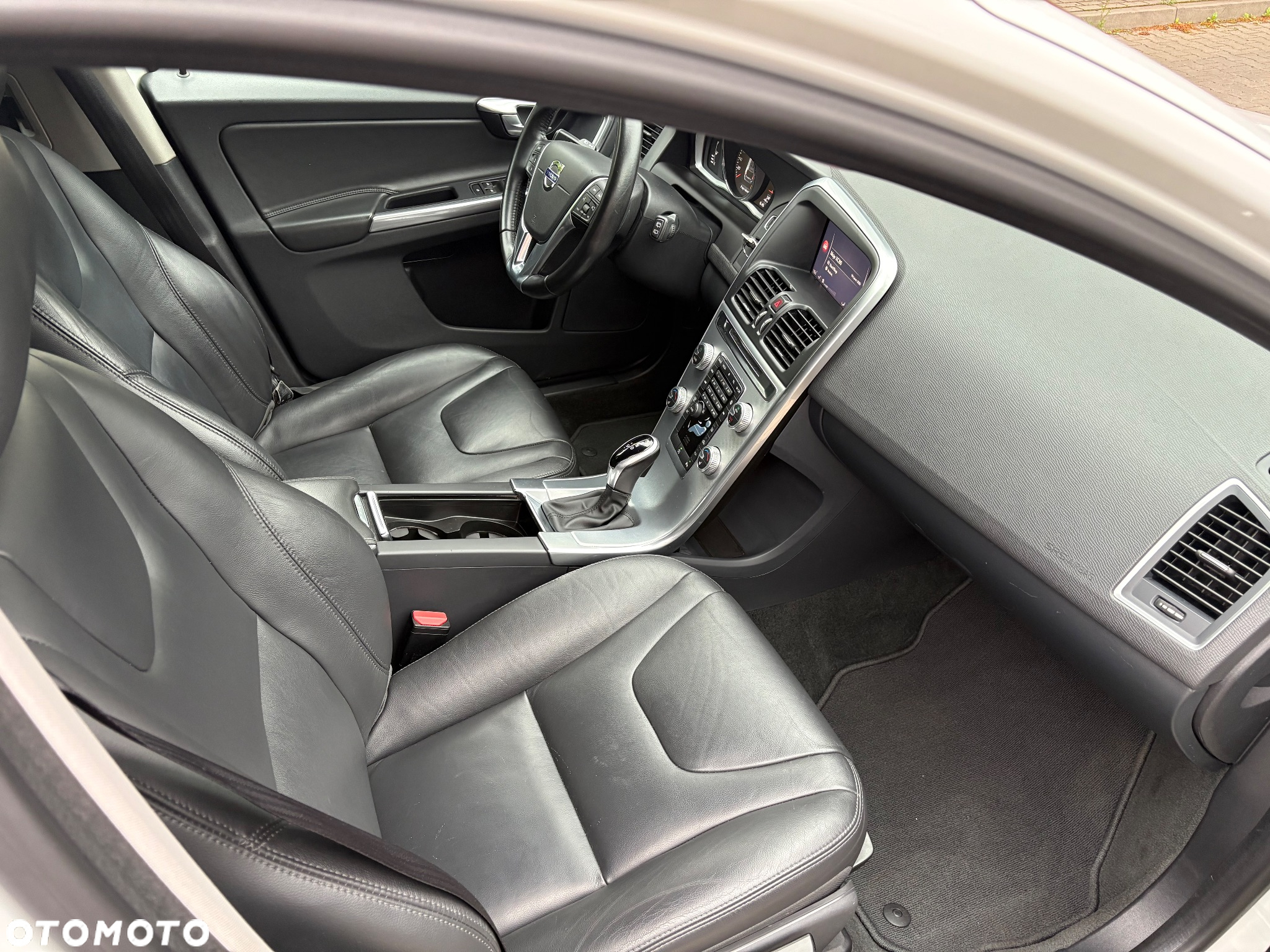 Volvo XC 60 - 12