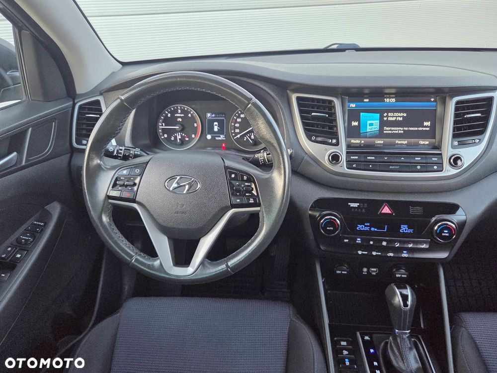 Hyundai Tucson blue 1.7 CRDi 2WD DCT Advantage - 8