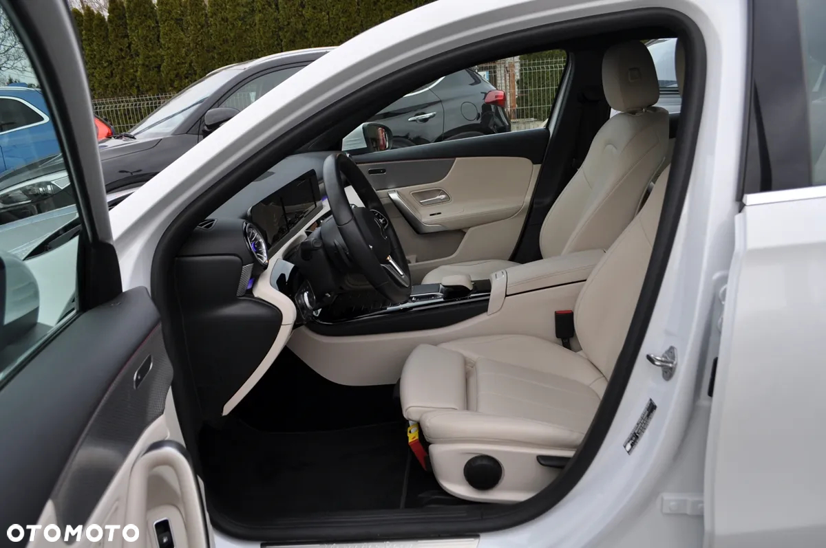 Mercedes-Benz Klasa A 250 e PHEV Progressive 8G-DCT - 15