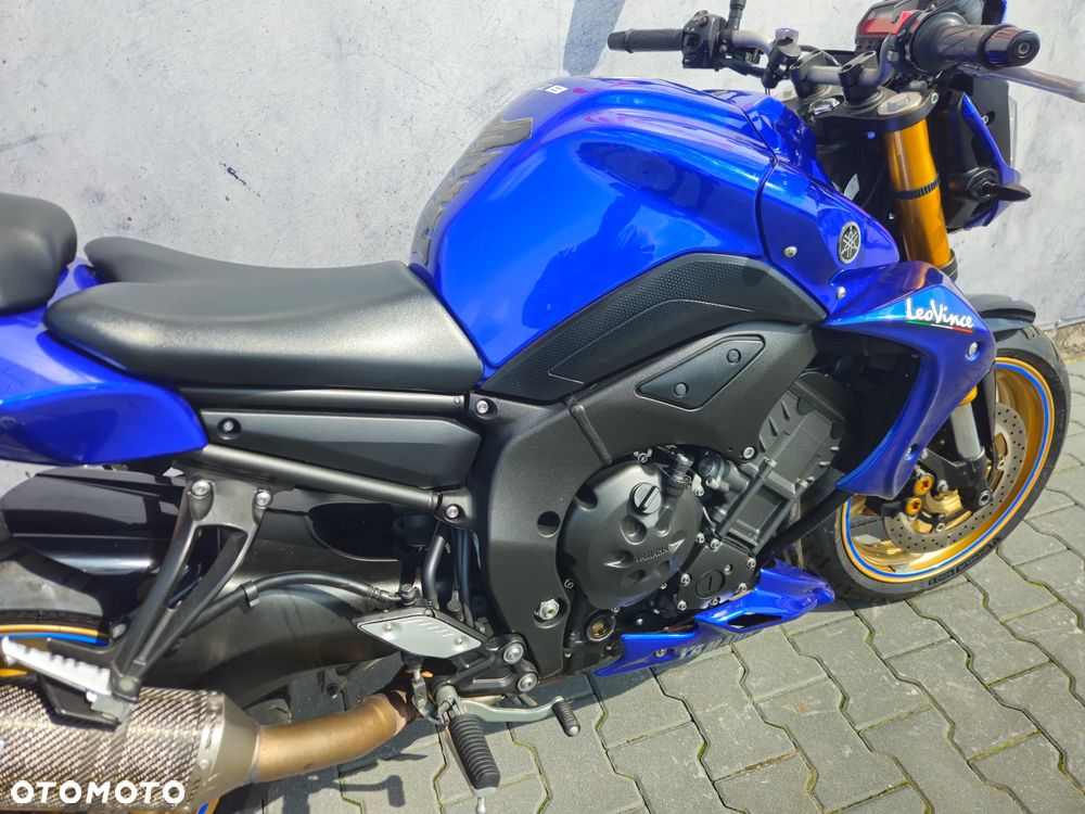Yamaha FZ8 - 16