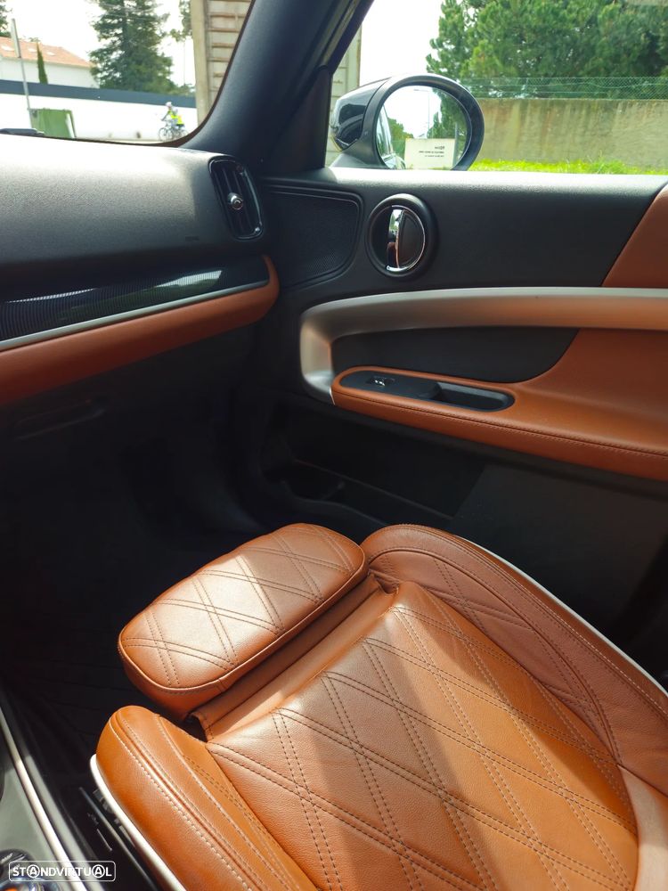 MINI Countryman Cooper SE ALL4 Auto - 21