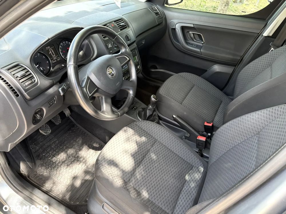 Skoda Roomster 1.4 16V Ambition - 9