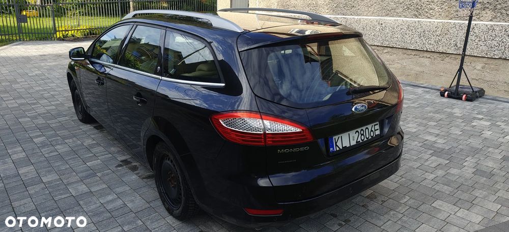 Ford Mondeo 1.8 TDCi Ghia - 4
