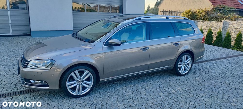 Volkswagen Passat 2.0 TSI Highline DSG - 2