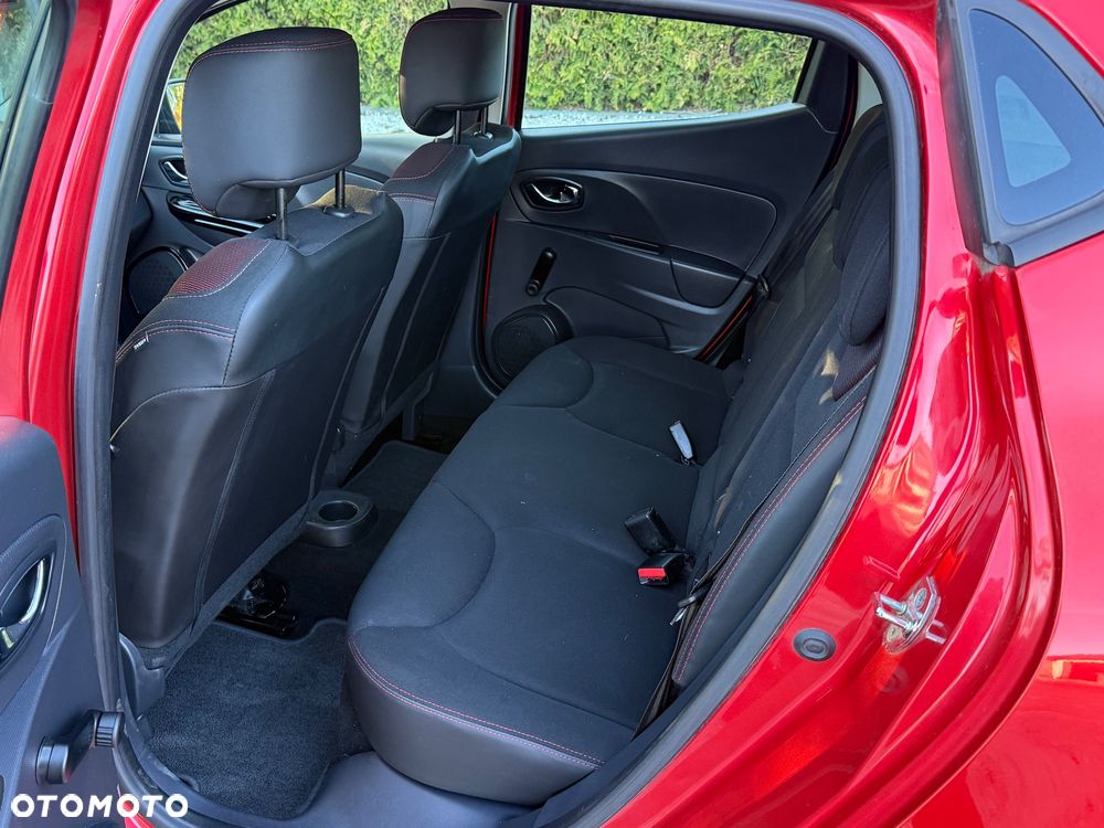 Renault Clio 1.2 16V 75 Expression - 8