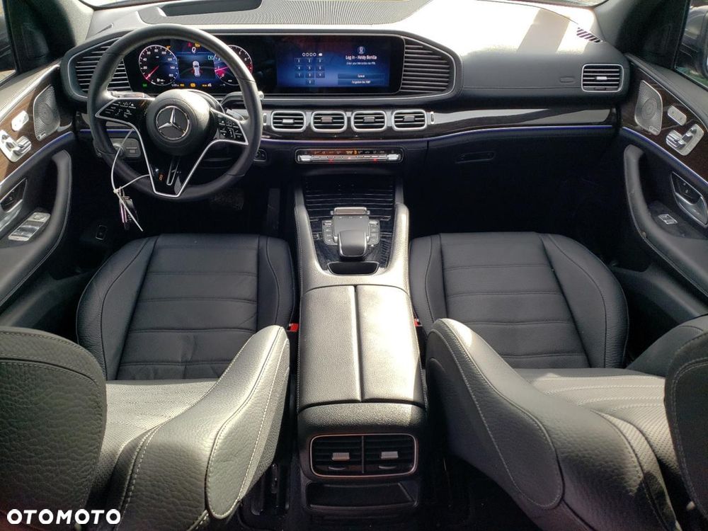 Mercedes-Benz GLE - 21