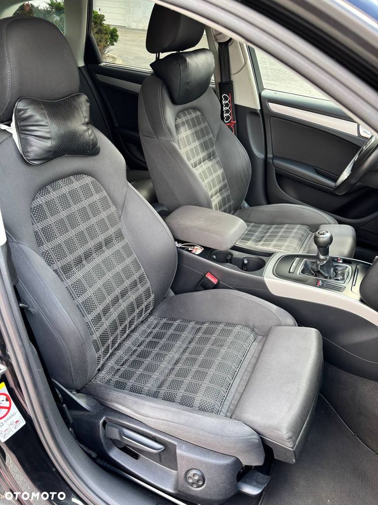 Audi A4 Avant 2.0 TDI - 17