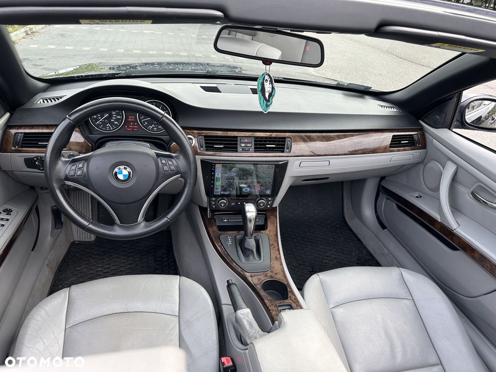 BMW Seria 3 335i - 13