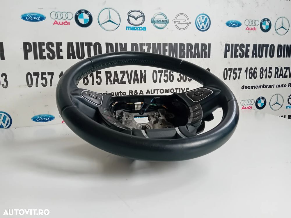 Volan Din Piele Cu Comenzi Si Padele Range Rover Evoque L538 2011-2018 - 2