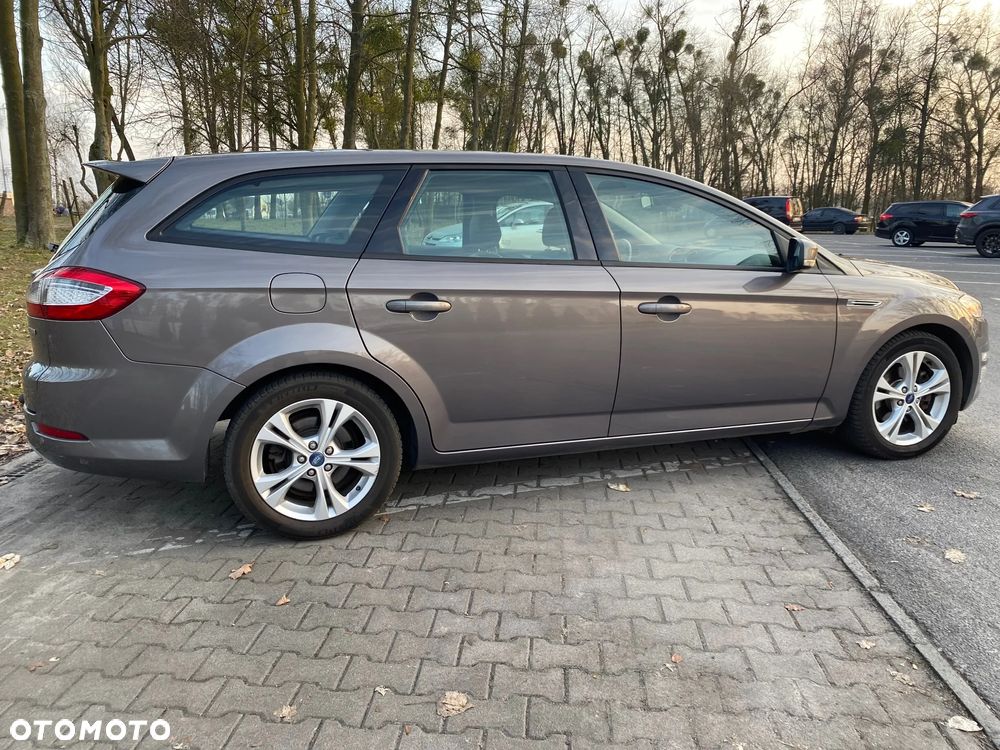 Ford Mondeo 2.0 TDCi Champions Edition - 6