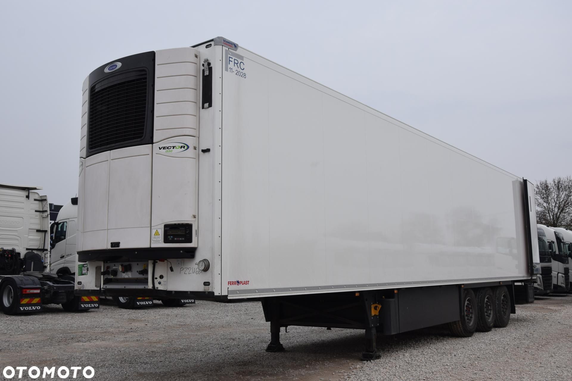 Schmitz Cargobull SKO FP 60 Carrier Vector 1550 - 1