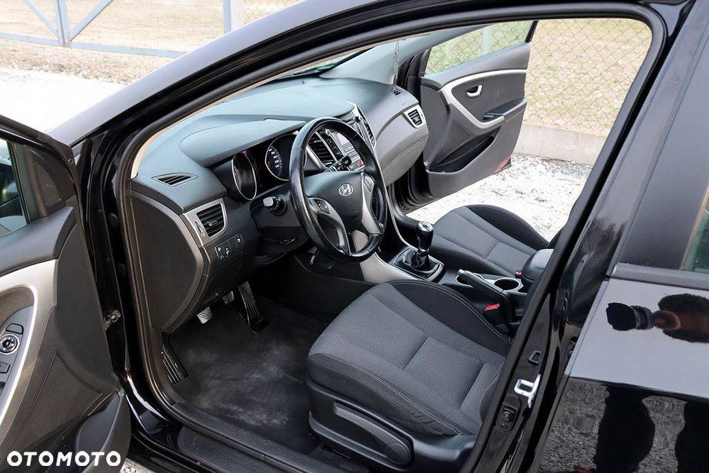 Hyundai i30 i30cw 1.4 CRDi Advantage - 19