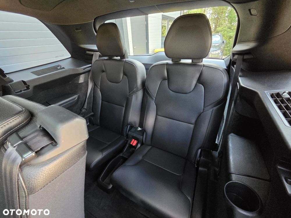 Volvo XC 90 T6 AWD Momentum 7os - 12