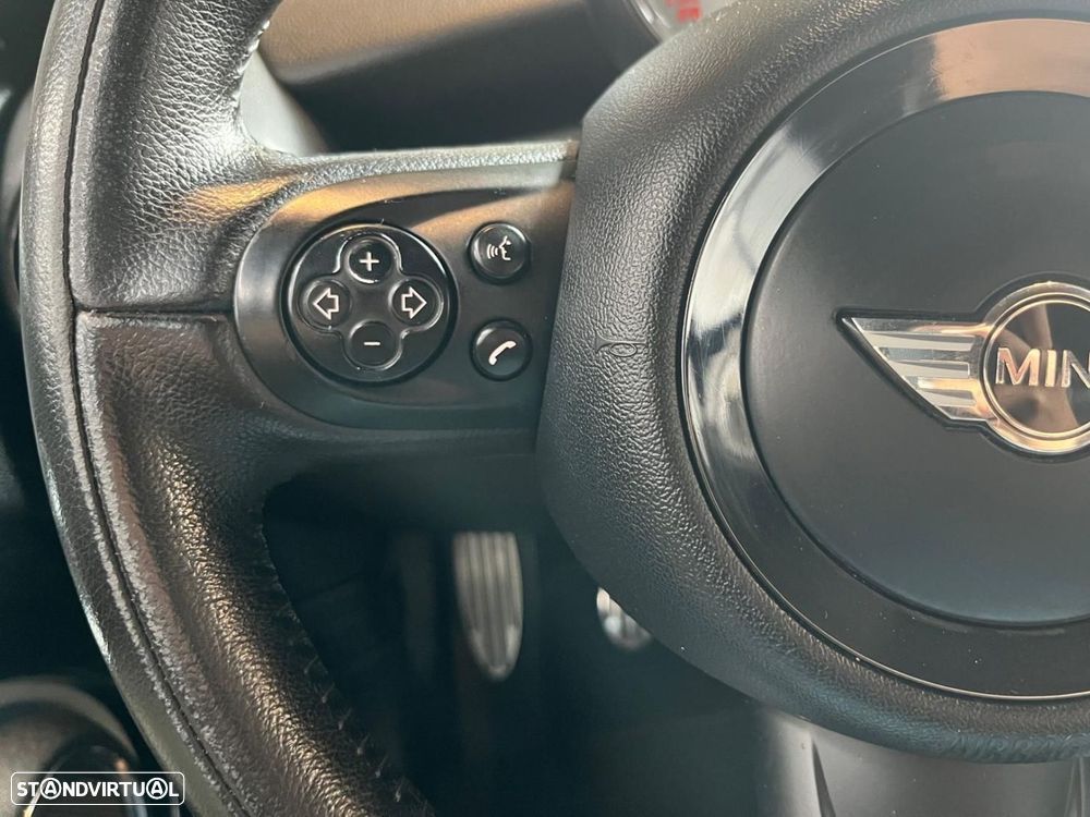 MINI 3 Portas - 18
