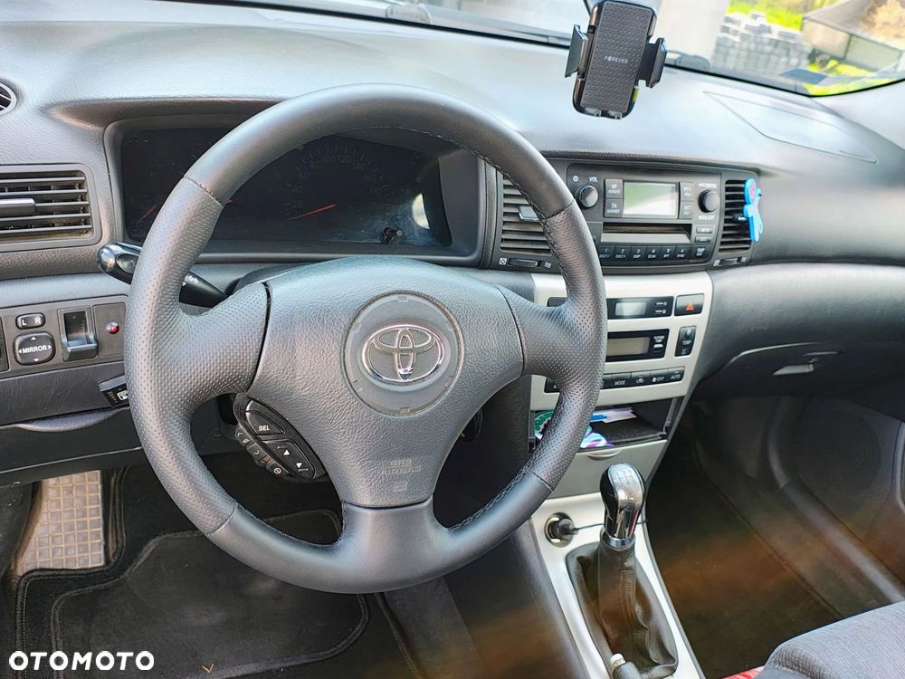 Toyota Corolla - 6