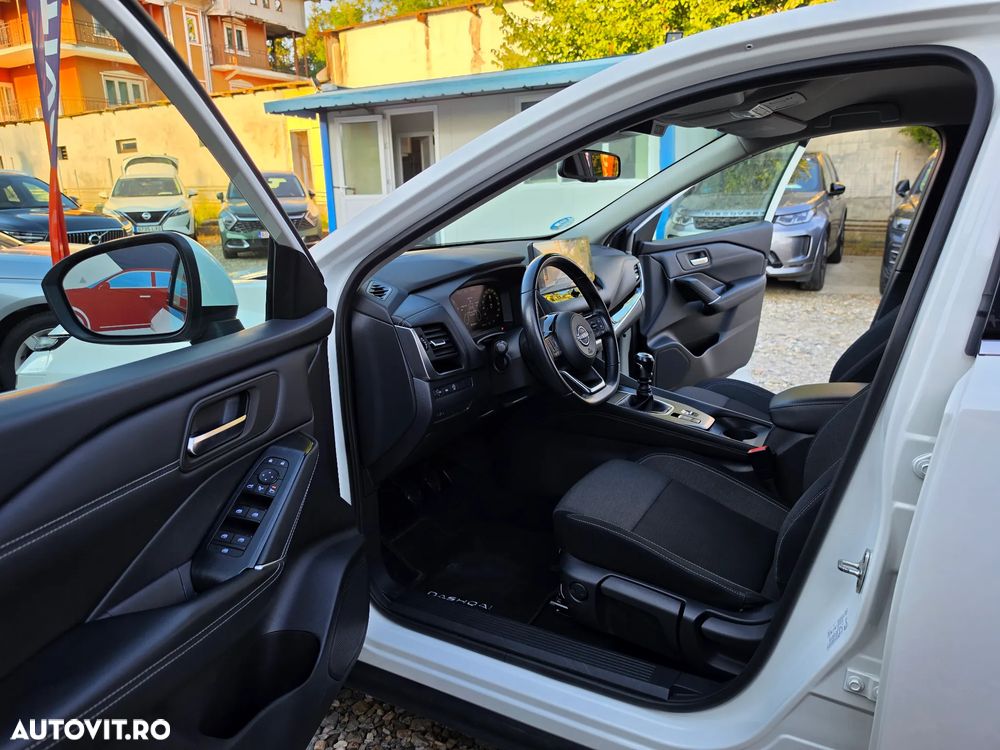Nissan Qashqai 1.3 DIG-T MHEV N-Connecta - 18