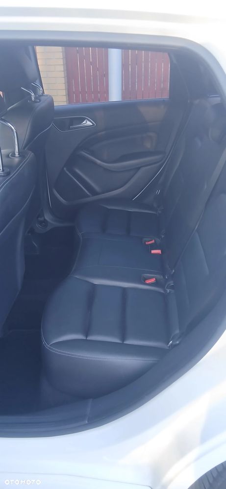 Mercedes-Benz Klasa B 180 (CDI) d 7G-DCT - 12