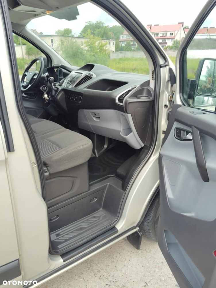 Ford Transit Custom - 13