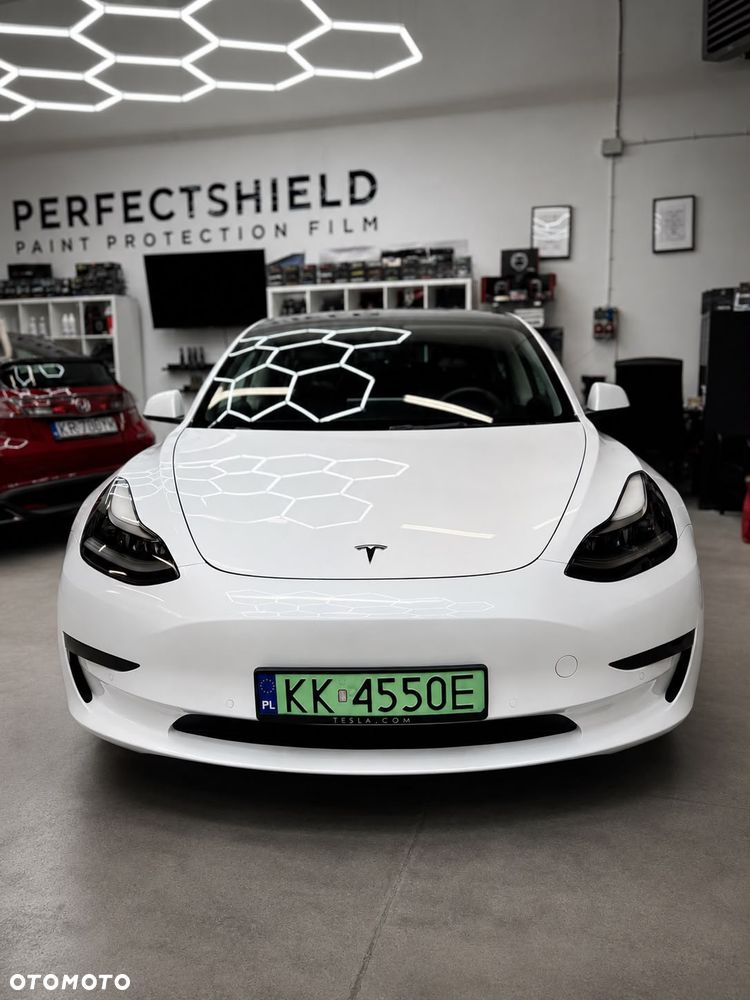 Tesla Model 3 Standard Range Plus - 8
