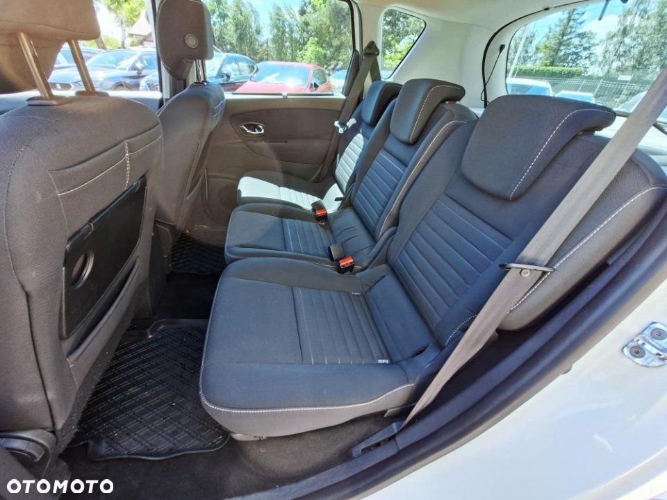Renault Scenic - 14