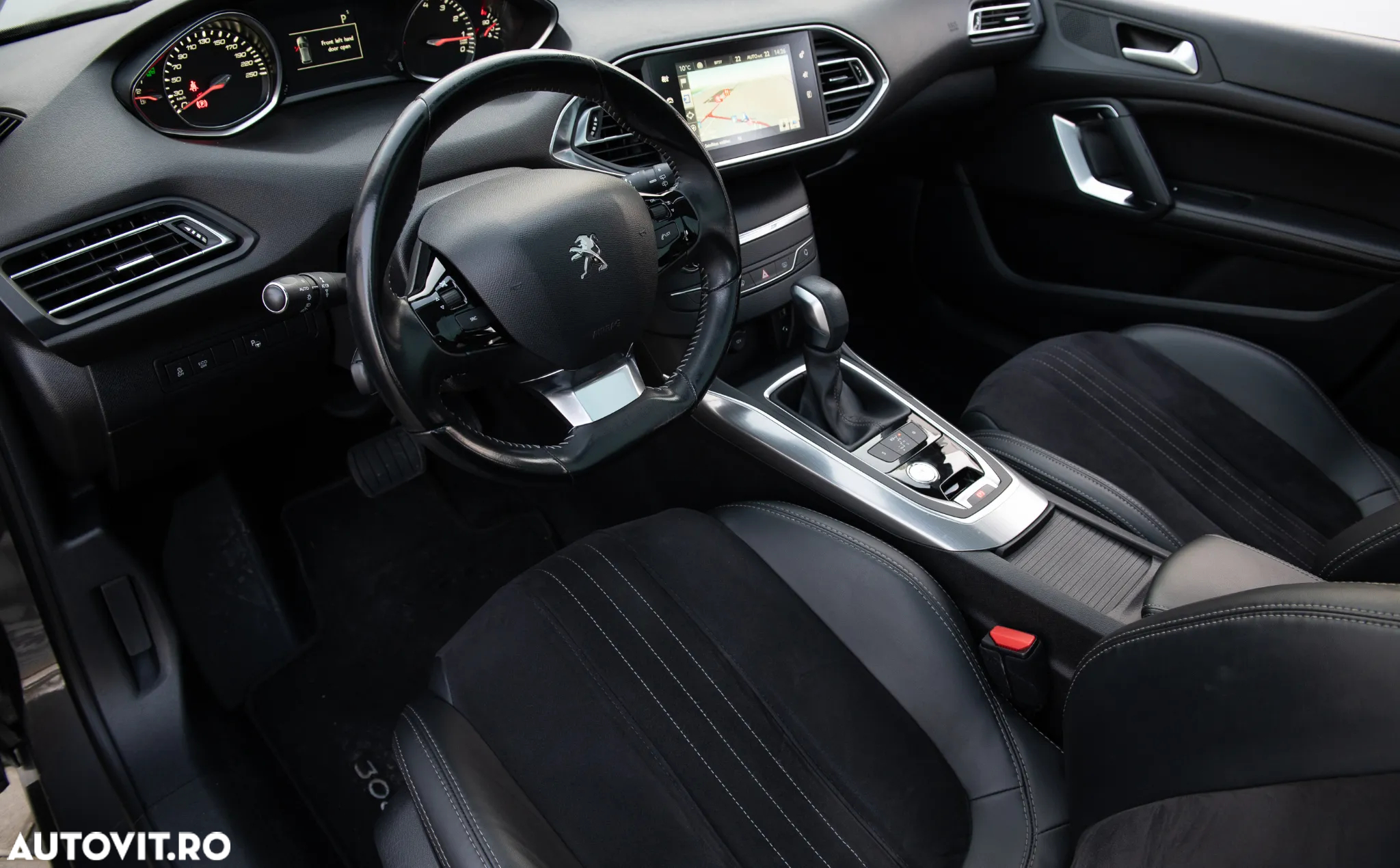 Peugeot 308 - 24