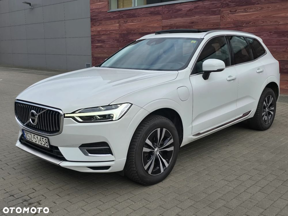 Volvo XC 60 T6 AWD Plug-In Hybrid Inscription - 16