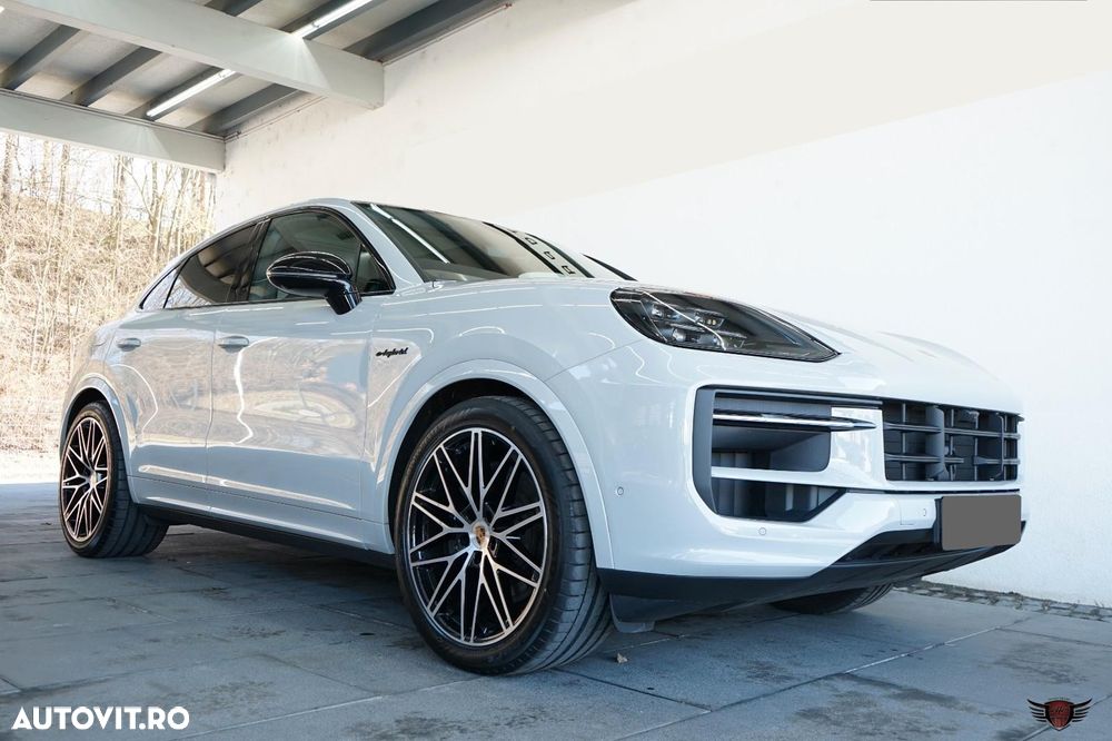 Porsche Cayenne E-Hybrid Tiptronic S Black Edition - 28