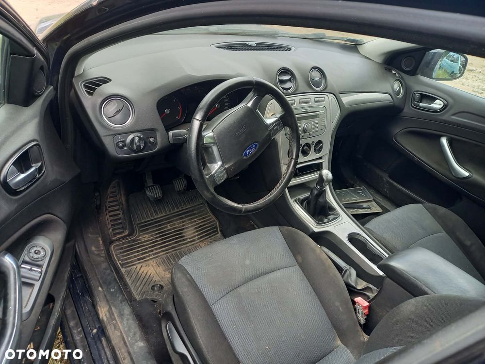 części FORD MONDEO MK4 kombi 1.8TDCI 2008r maska drzwi zderzak klapa V6 - 6